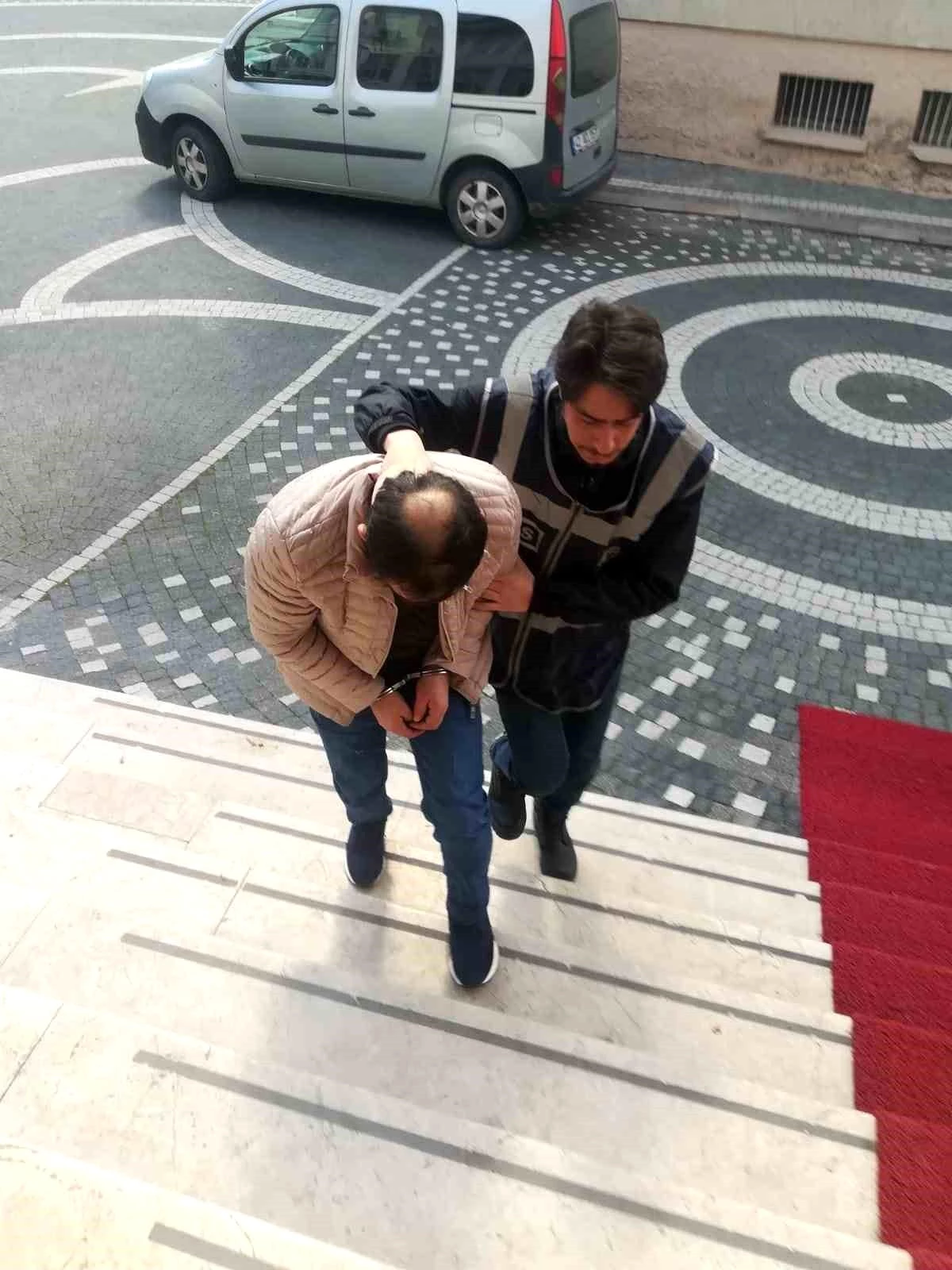Akşehir\'de Başkasının Sürücü Belgesini Kullanan Şahıs Yakalandı