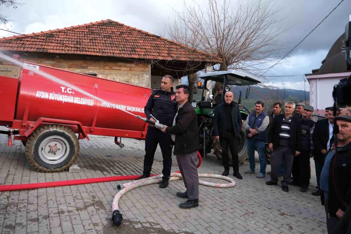 Aydın Büyükşehir Belediyesi Merkeze Uzak Mahallelere Yangın Söndürme Tankeri Desteği Sağlıyor