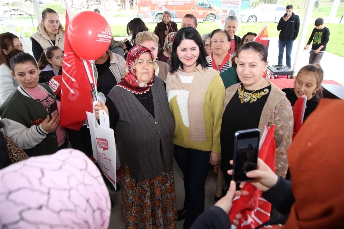 Cumhur İttifakı Edirne Belediye Başkan Adayı Belgin İba, saha çalışmalarına devam ediyor