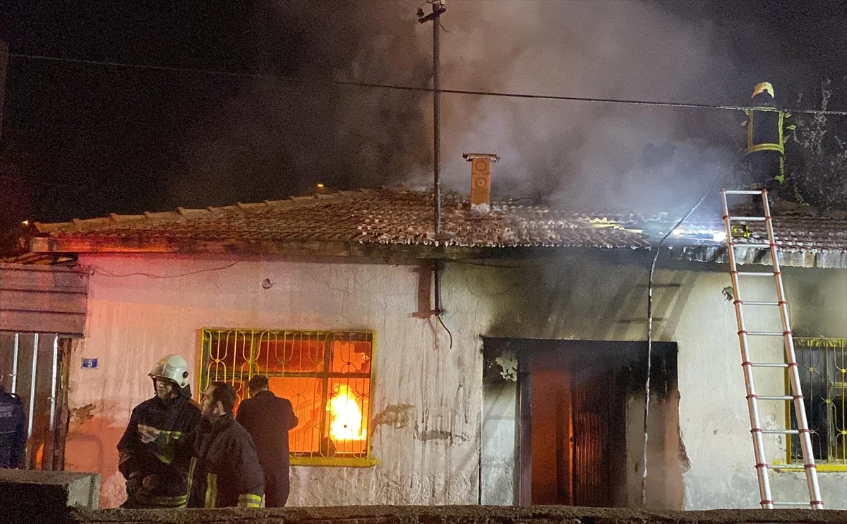 Kayseri\'de müstakil evde çıkan yangın söndürüldü