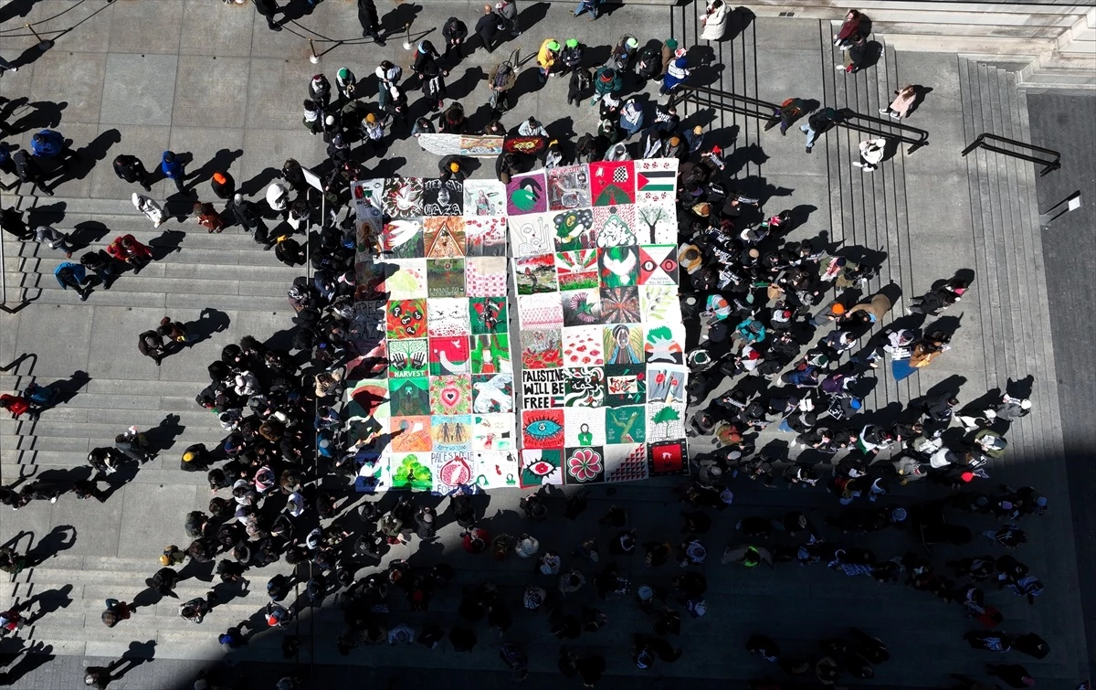 Protestocular, New York\'taki Metropolitan Sanat Müzesi\'ni Filistin\'e destek gösterisiyle kapattı