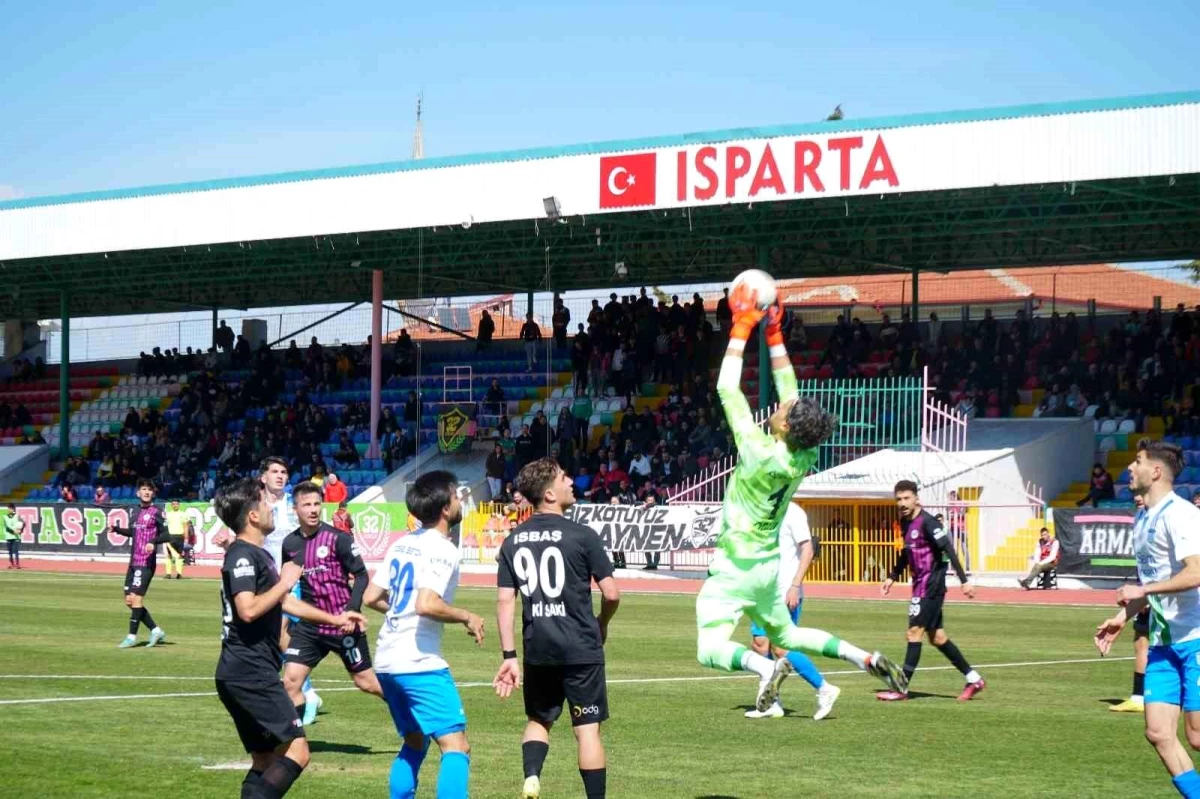 Isparta32spor Arnavutköy Belediyespor\'a 1-0 mağlup oldu