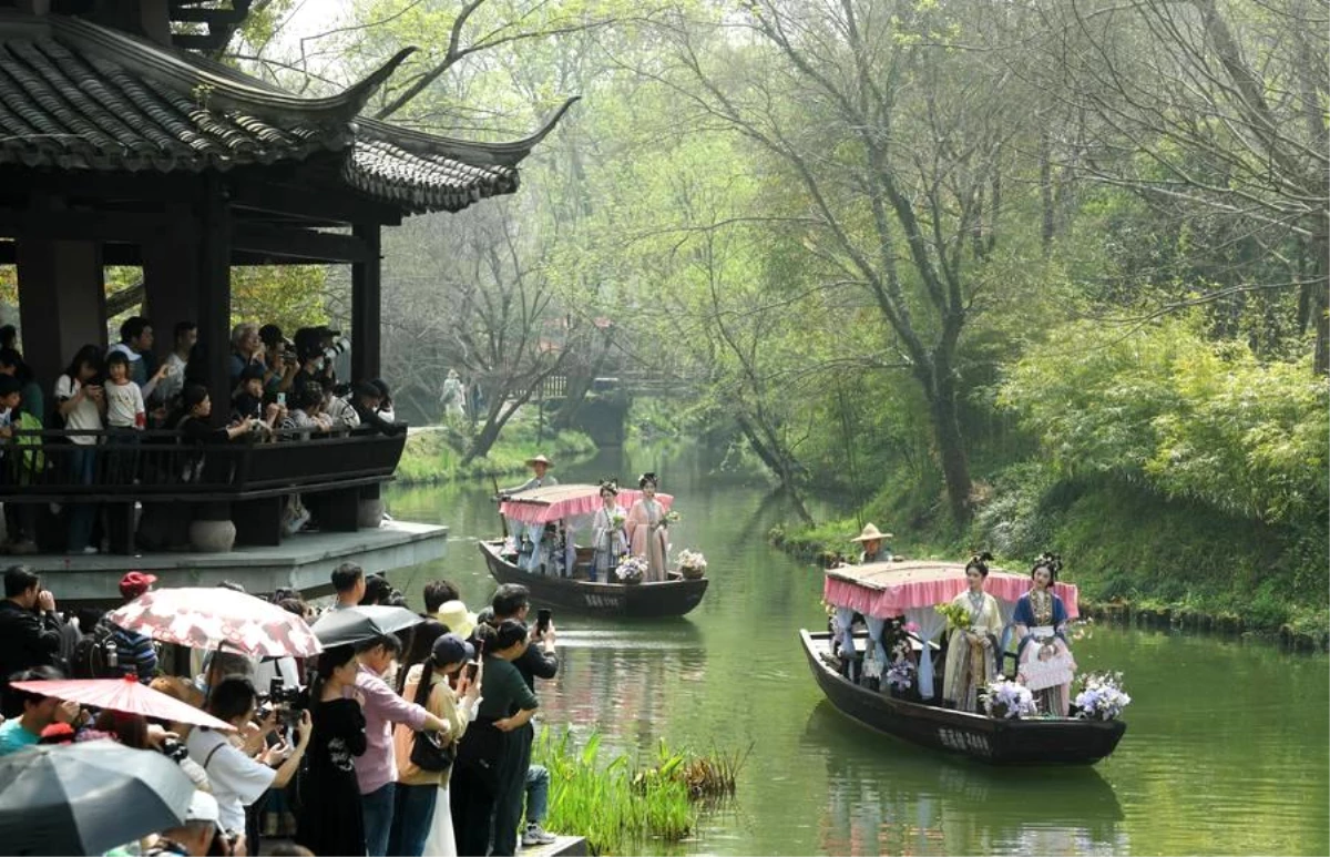 Çin\'de Huazhao Festivali\'nde geleneksel etkinlikler düzenlendi