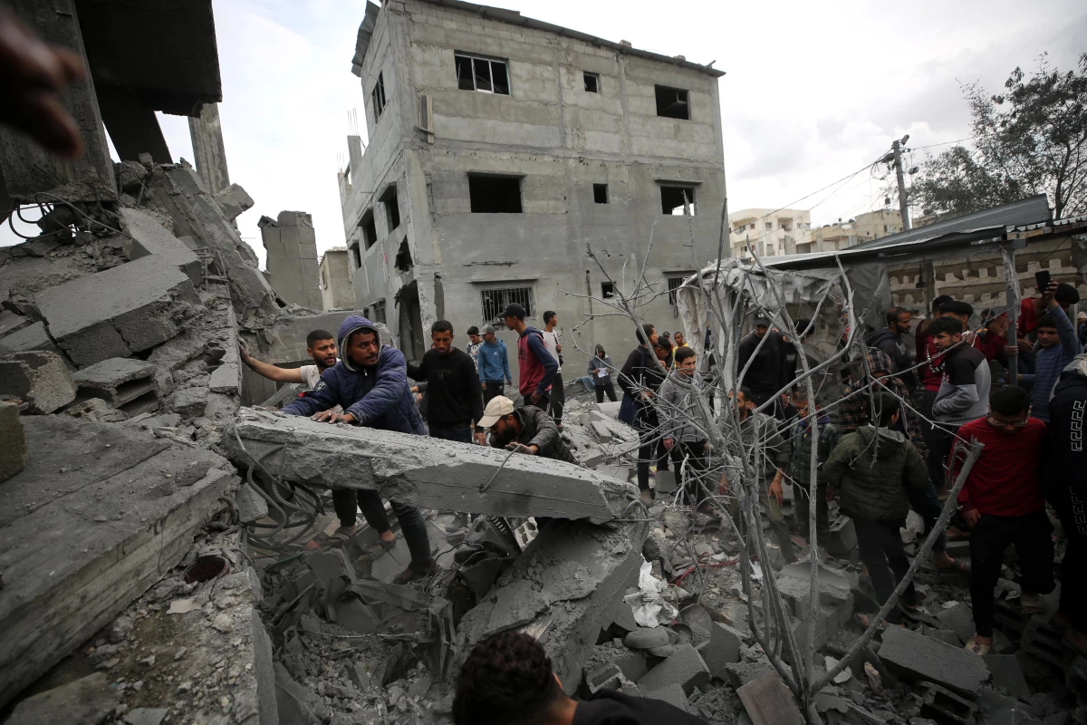 Gazze\'deki İsrail saldırılarında ölen Filistinlilerin sayısı 32.226\'ya yükseldi