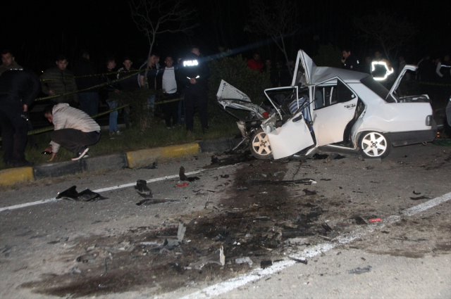 Antalya'da zincirleme trafik kazası! 3 kişi hayatını kaybetti