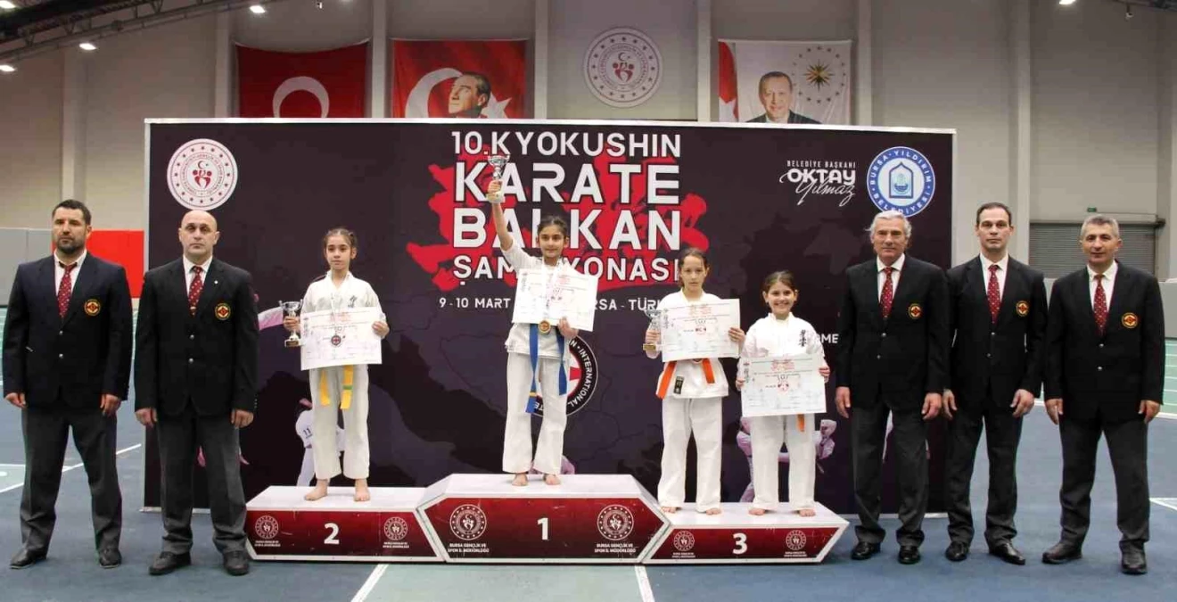 Yıldırım Belediyesporlu Sporcular Balkan Kyokushin Karate Şampiyonası\'nda Başarı Kazandı