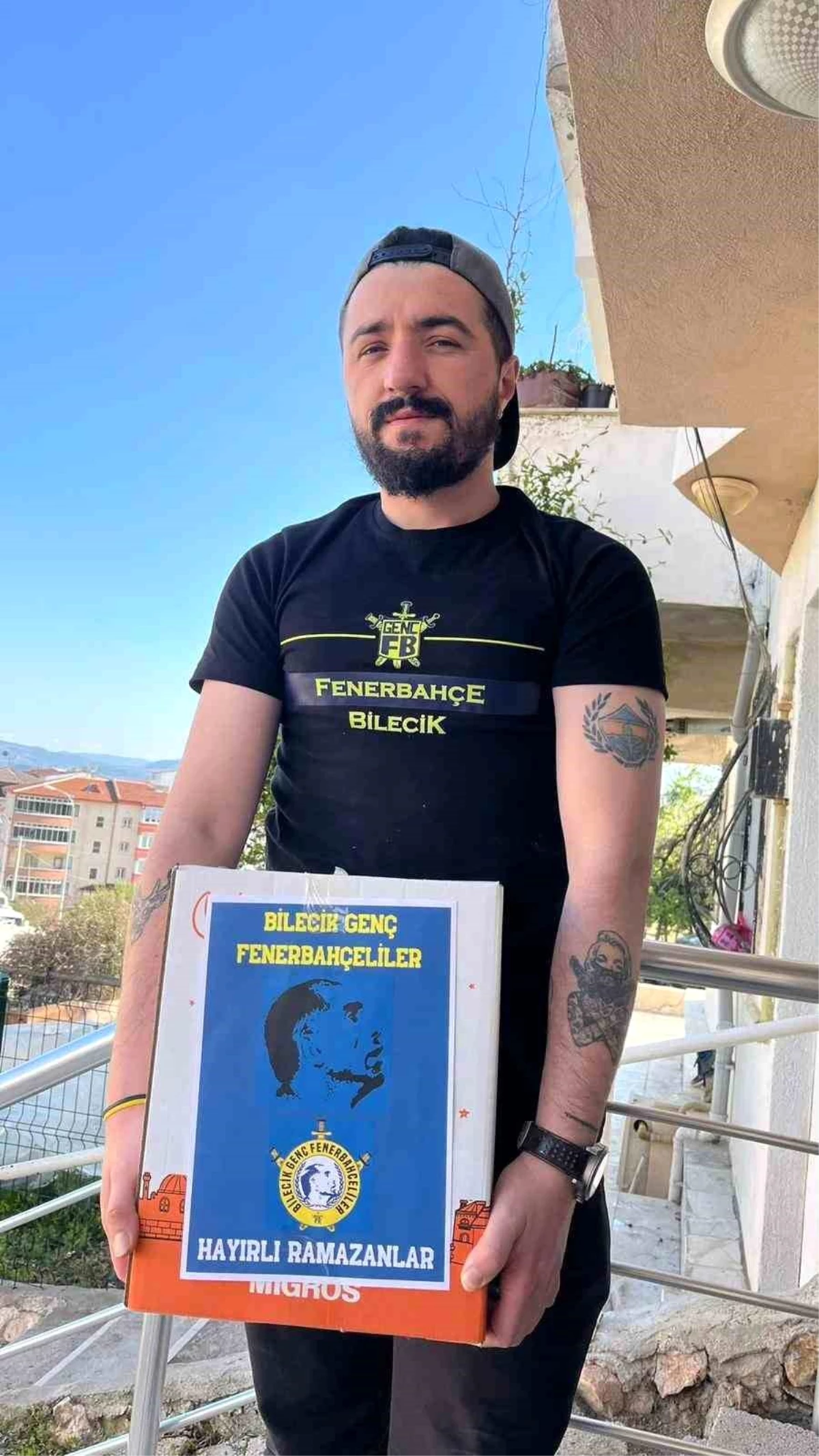 Bilecik Genç Fenerbahçeliler Ramazan Kolilerini İhtiyaç Sahiplerine Dağıttı