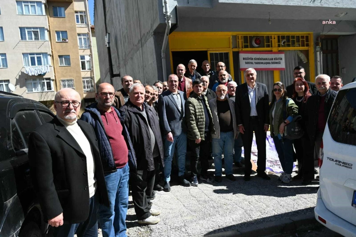 Bozüyük Belediye Başkanı Mehmet Talat Bakkalcıoğlu, Sivrihisarlılar Kültür Sosyal Yardımlaşma Derneği, Ahıska Türkleri Kültür ve Dayanışma Derneği ve 2. Etap TOKİ konutlarını ziyaret etti