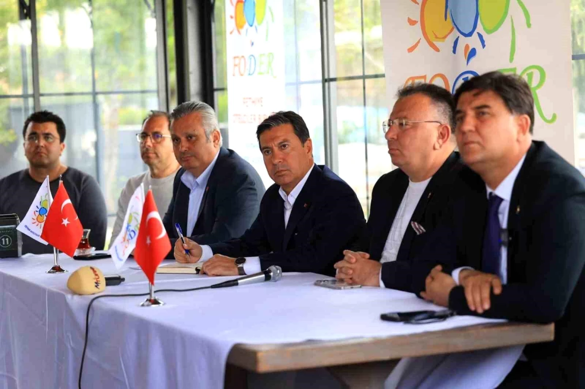 CHP Muğla Büyükşehir Belediye Başkanı Adayı Ahmet Aras Fethiye\'de Buluştu