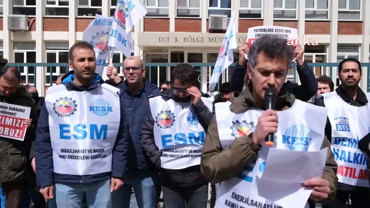 ESM Üyeleri Eskişehir\'de Giyim Yardımının Kaldırılmasını Protesto Etti