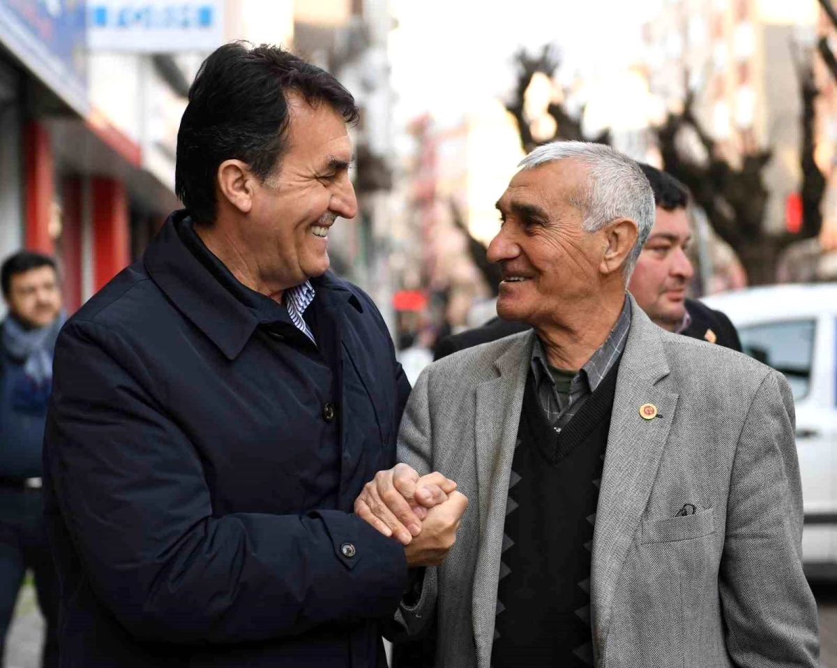 Osmangazi Belediye Başkanı Mustafa Dündar, Gazcılar Caddesi\'nde destek gördü