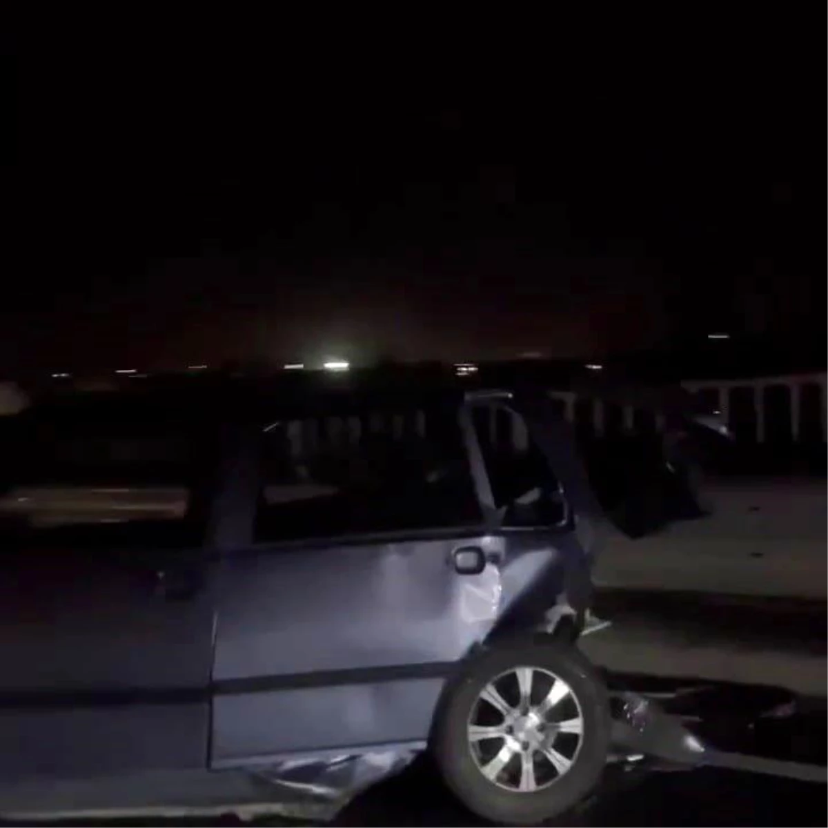 Sakarya\'da Kozluk Köprülü Kavşağı\'nda Trafik Kazası: 5 Yaralı
