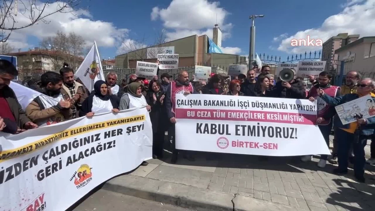 Özak Tekstil İşçileri Sendikal Baskıya Karşı Protesto Etti