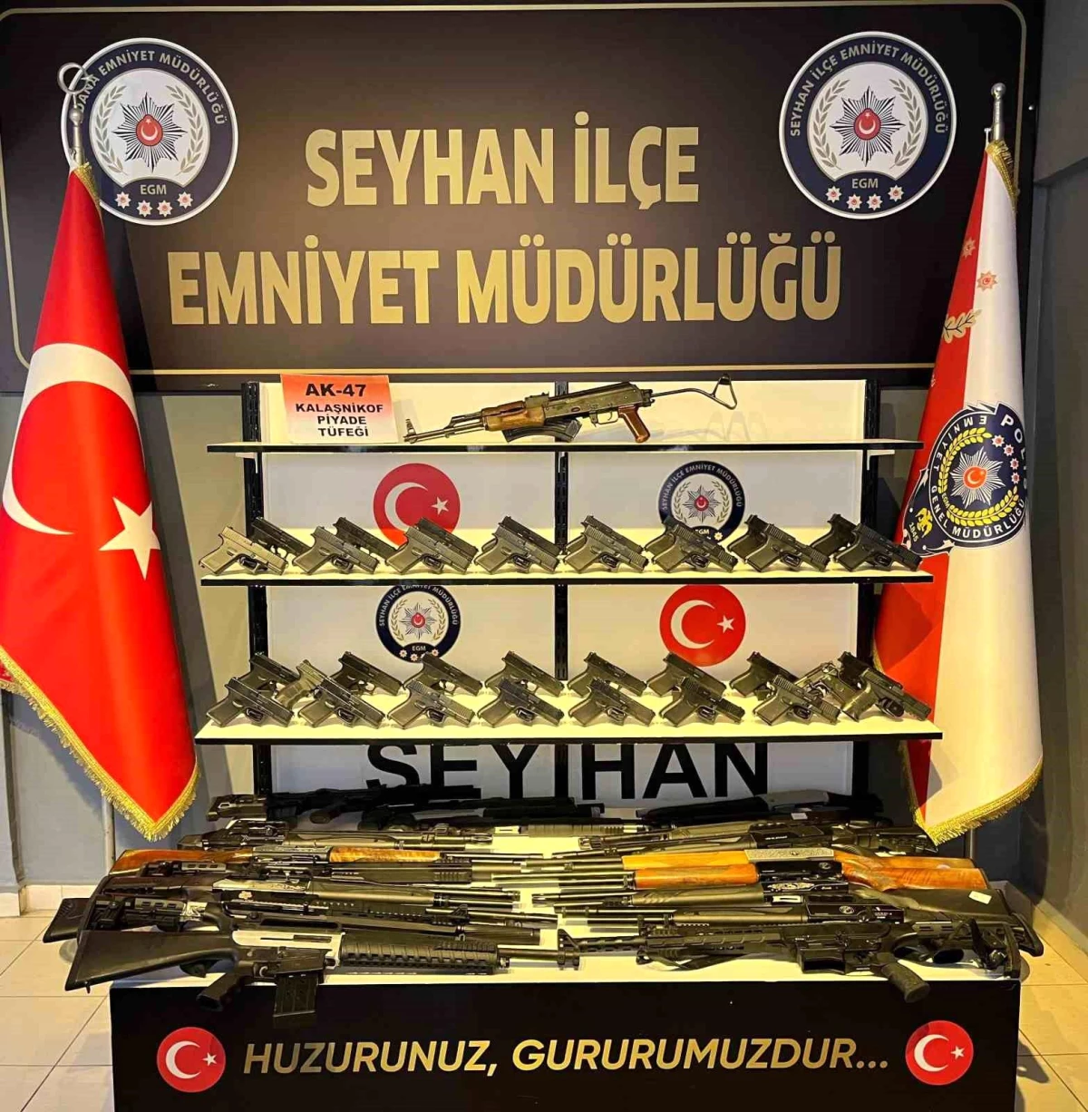 Adana\'da 66 Ruhsatsız Silah Ele Geçirildi, 9 Kişi Tutuklandı
