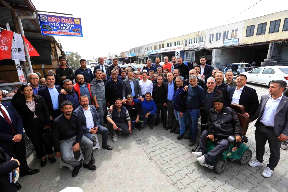 CHP Muğla Büyükşehir Belediye Başkanı Ahmet Aras, Dalaman\'da Şoförler ve Esnafla Buluştu