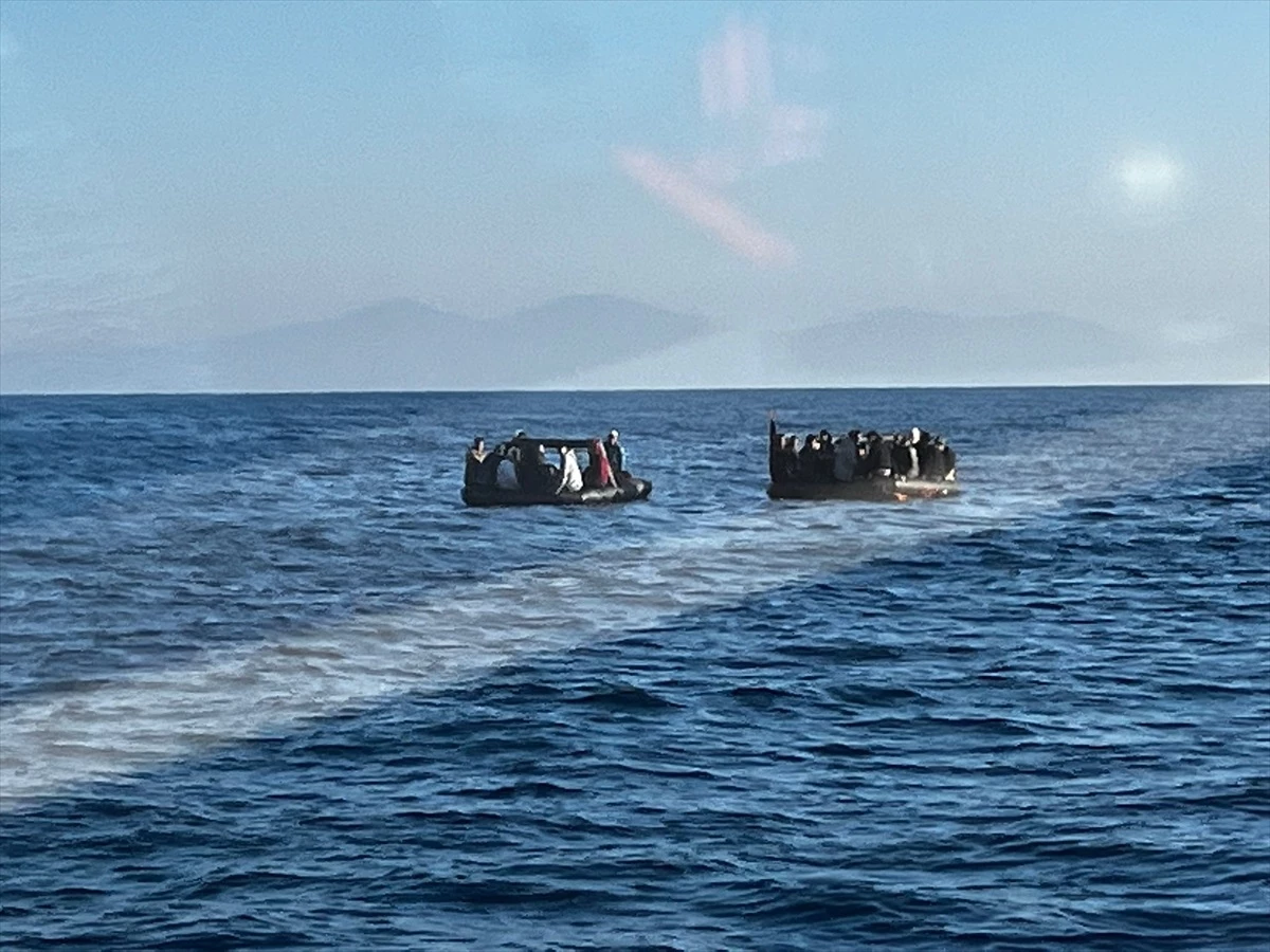 Yunanistan unsurlarınca geri itilen 32 düzensiz göçmen Bodrum\'da kurtarıldı