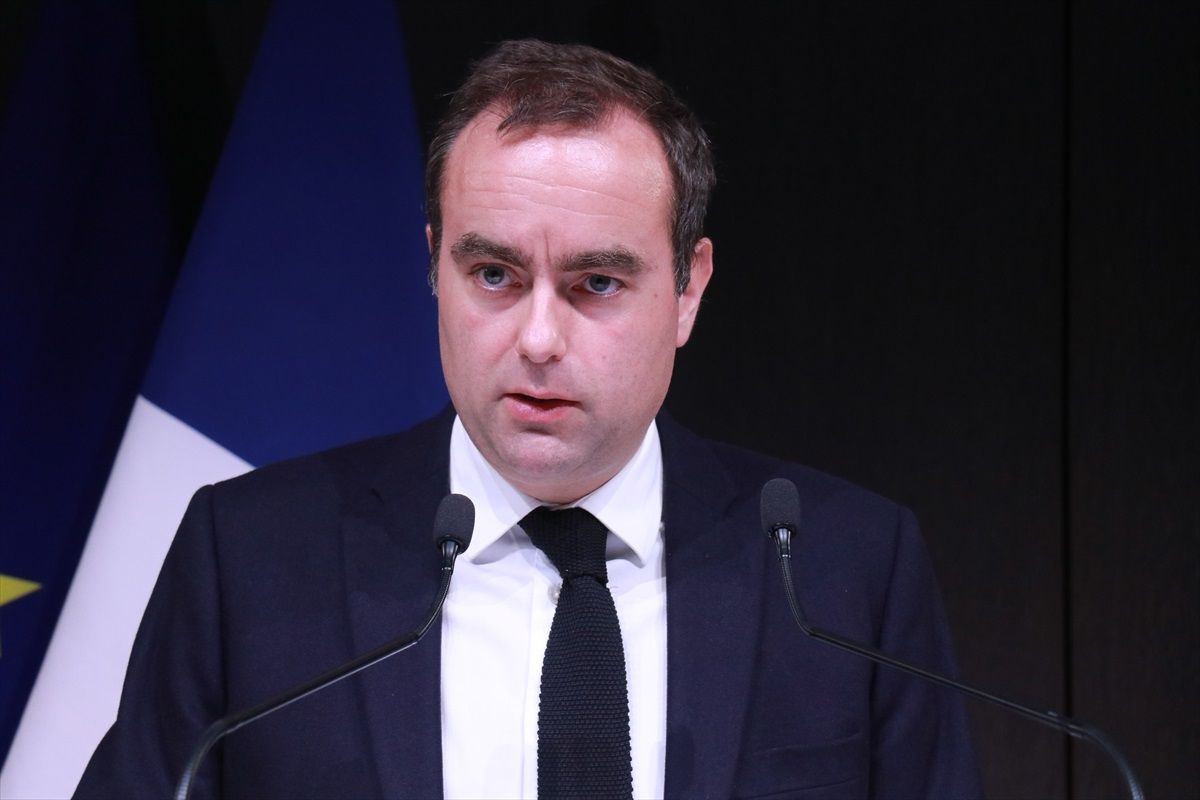 Fransa, İsrail\'e silah parçaları gönderdiğini belirtti