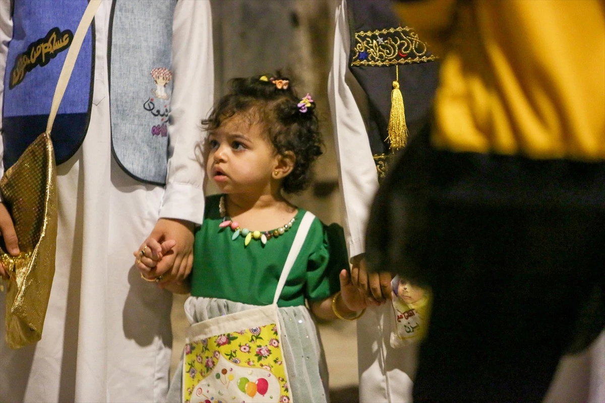 Irak\'ta Çocukların Ramazan Geleneği: Majina Majina