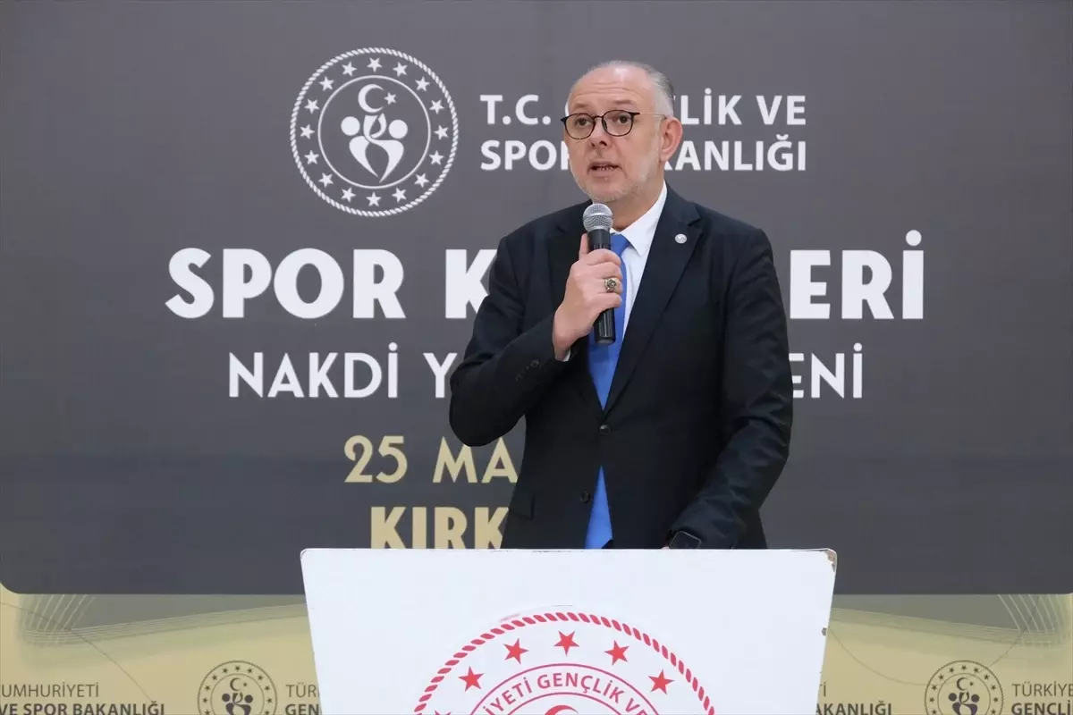 Kırklareli\'ndeki Amatör Spor Kulüplerine 7 Milyon TL Nakdi Yardım