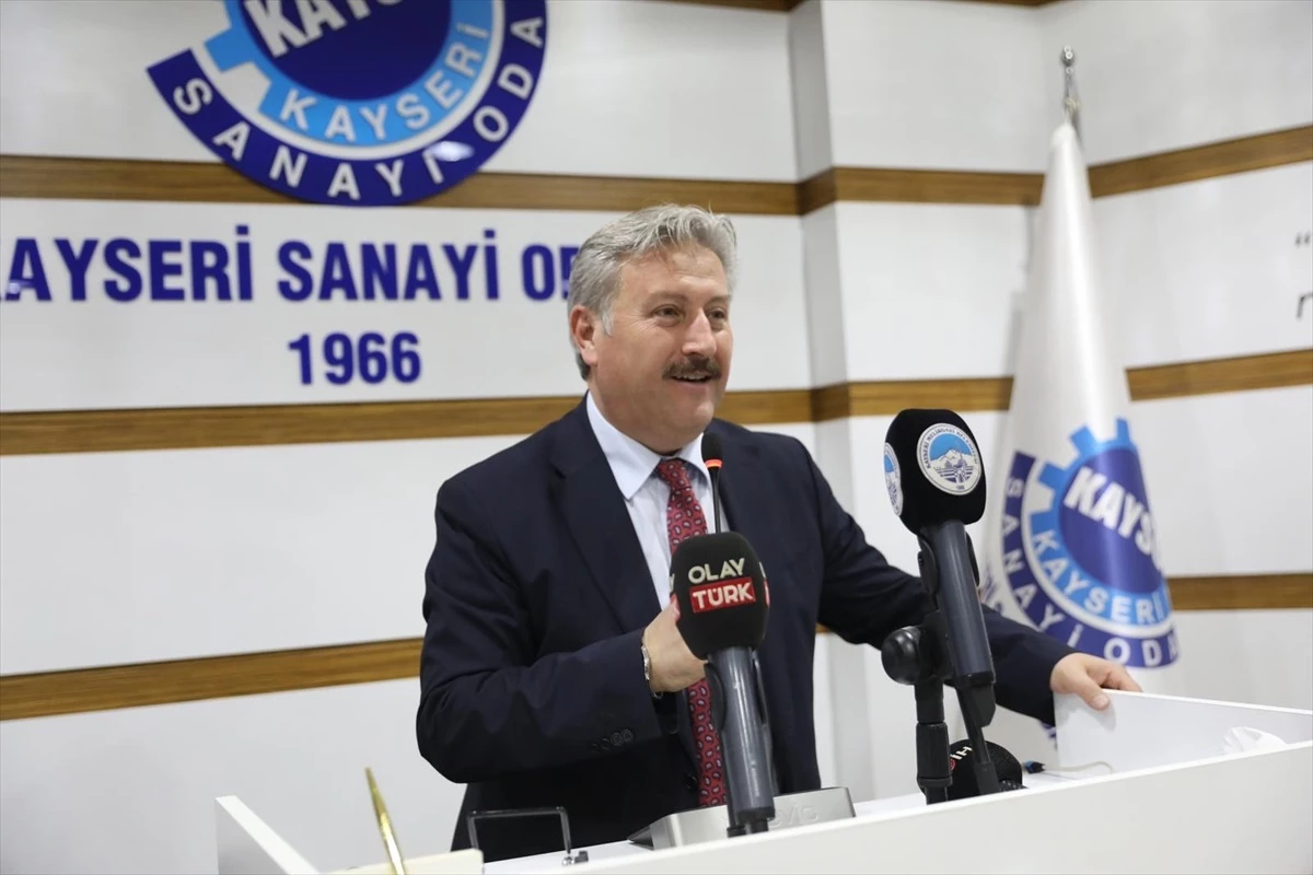 Melikgazi Belediye Başkanı Mustafa Palancıoğlu, Sanayi Odası Meclis Toplantısı\'nda vizyon projelerini anlattı