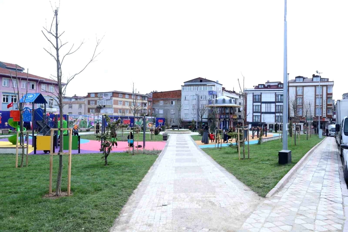 Sultangazi Belediyesi, 50. Yıl Mahallesi\'ne Çok Fonksiyonlu Bir Park Kazandırdı