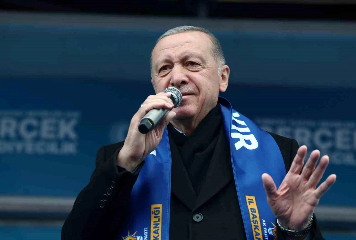 Cumhurbaşkanı Erdoğan: CHP, İstanbul\'da marjinal ideolojilere destek veriyor