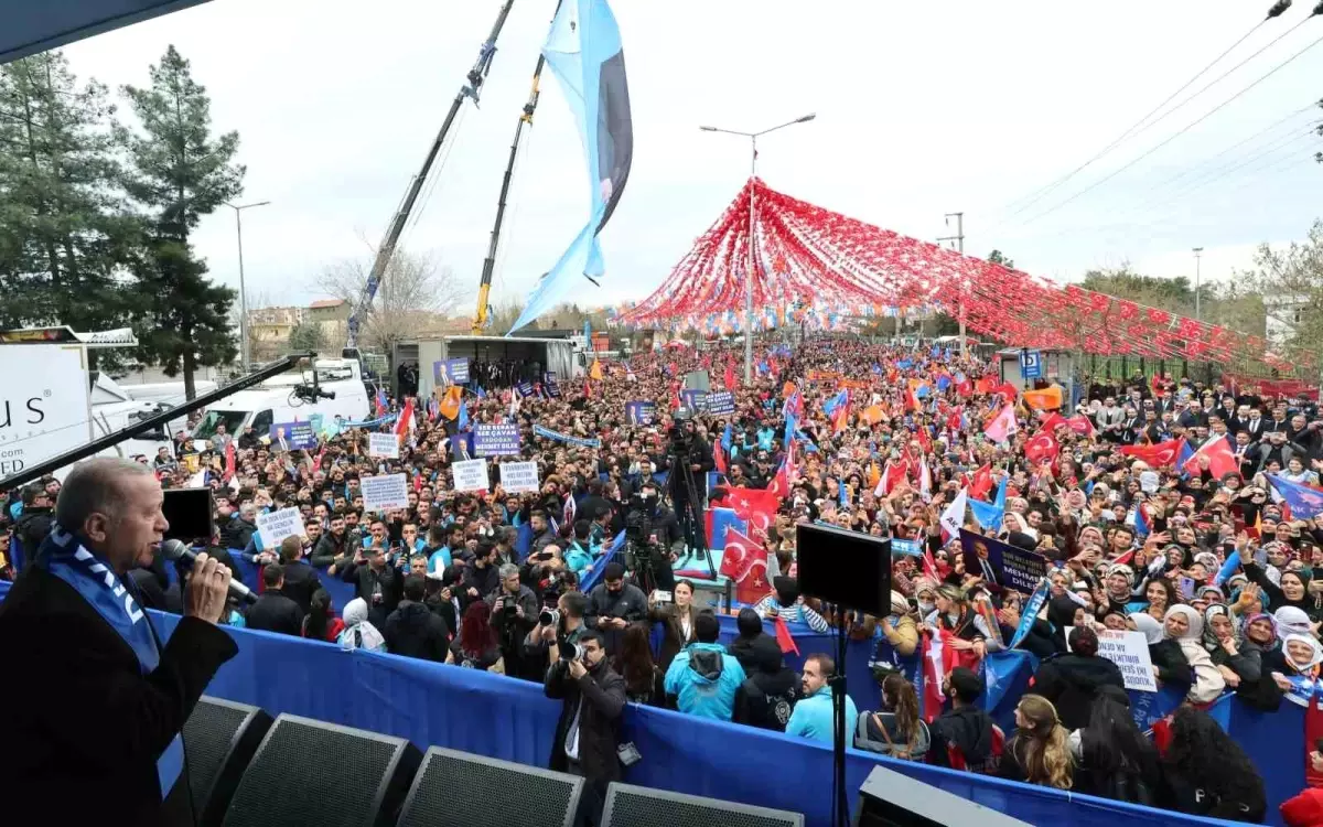 Cumhurbaşkanı Erdoğan: Diyarbakır\'ı kalkındırmak için çalıştık