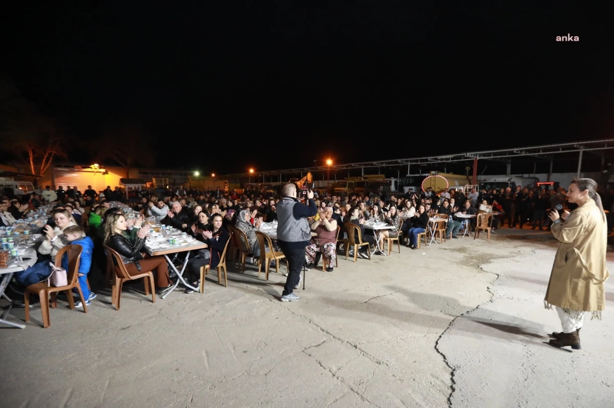 Efes Selçuk Belediyesi çalışanları iftar yemeğinde bir araya geldi
