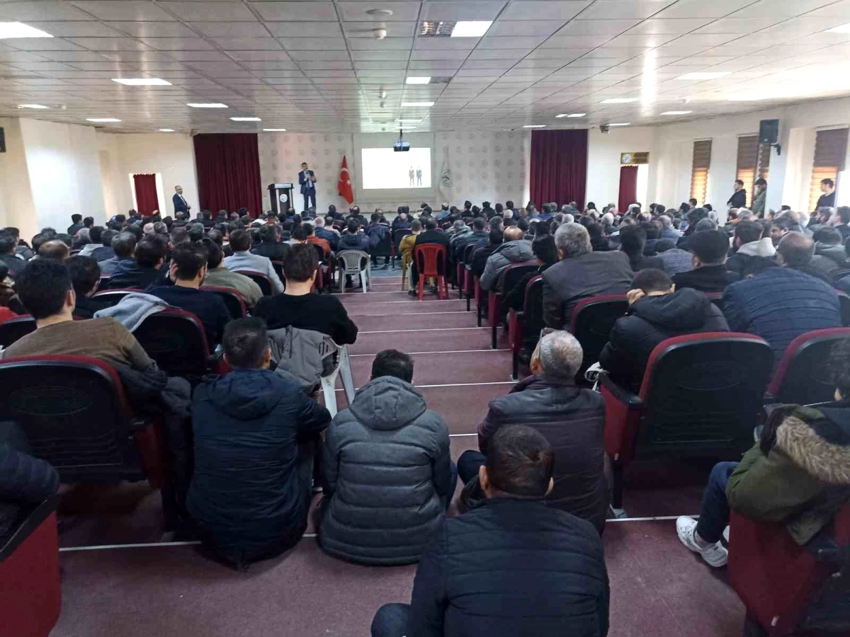 Erciş\'te yerel seçimler için eğitim toplantısı düzenlendi