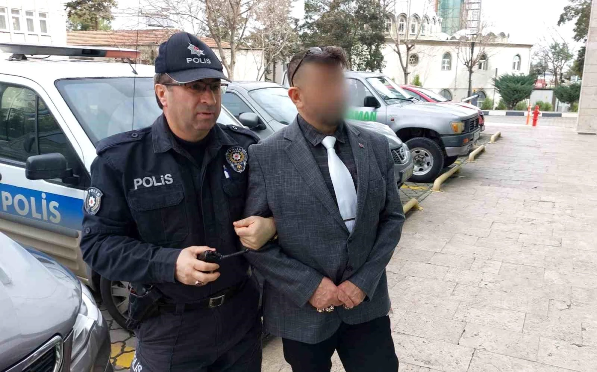 Samsun\'da hastanede müdüre bıçak çeken çalışan gözaltına alındı
