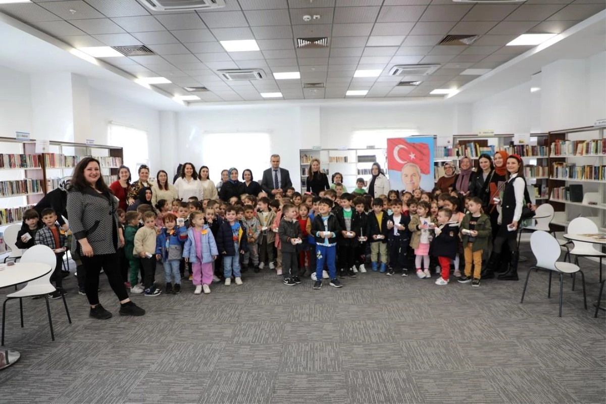 Samsun\'da Mahalle Kreşlerinde Kütüphane Gezisi Düzenlendi