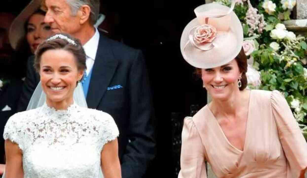 Kanserle savaşan Kate Middleton'a en büyük destek ailesinden geldi