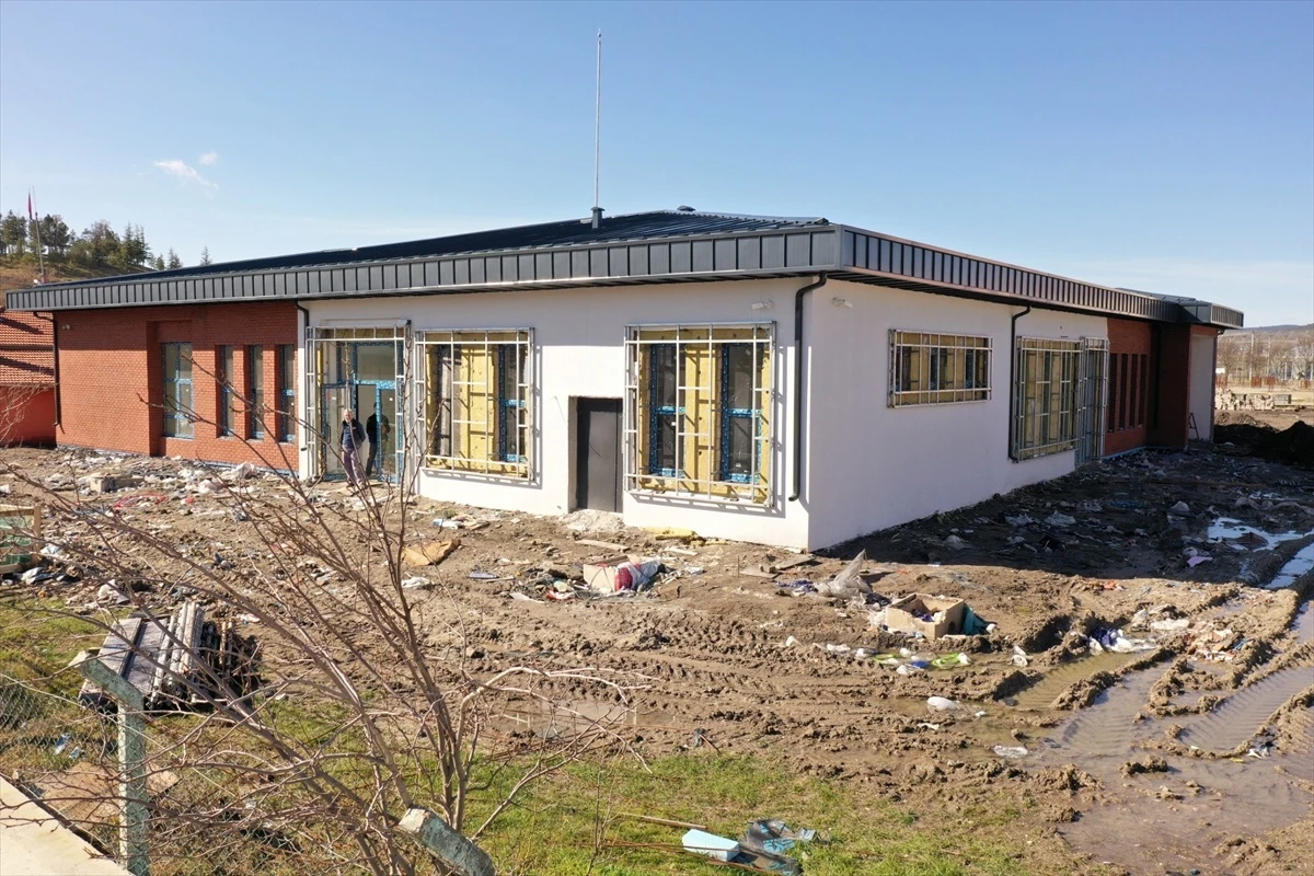Eskişehir\'de yapımı süren Kırka Entegre Sağlık Merkezi haziran sonunda hizmete açılacak