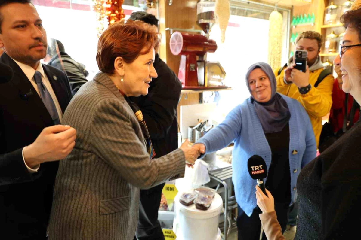 Meral Akşener Eskişehir\'de esnaf ziyareti gerçekleştirdi