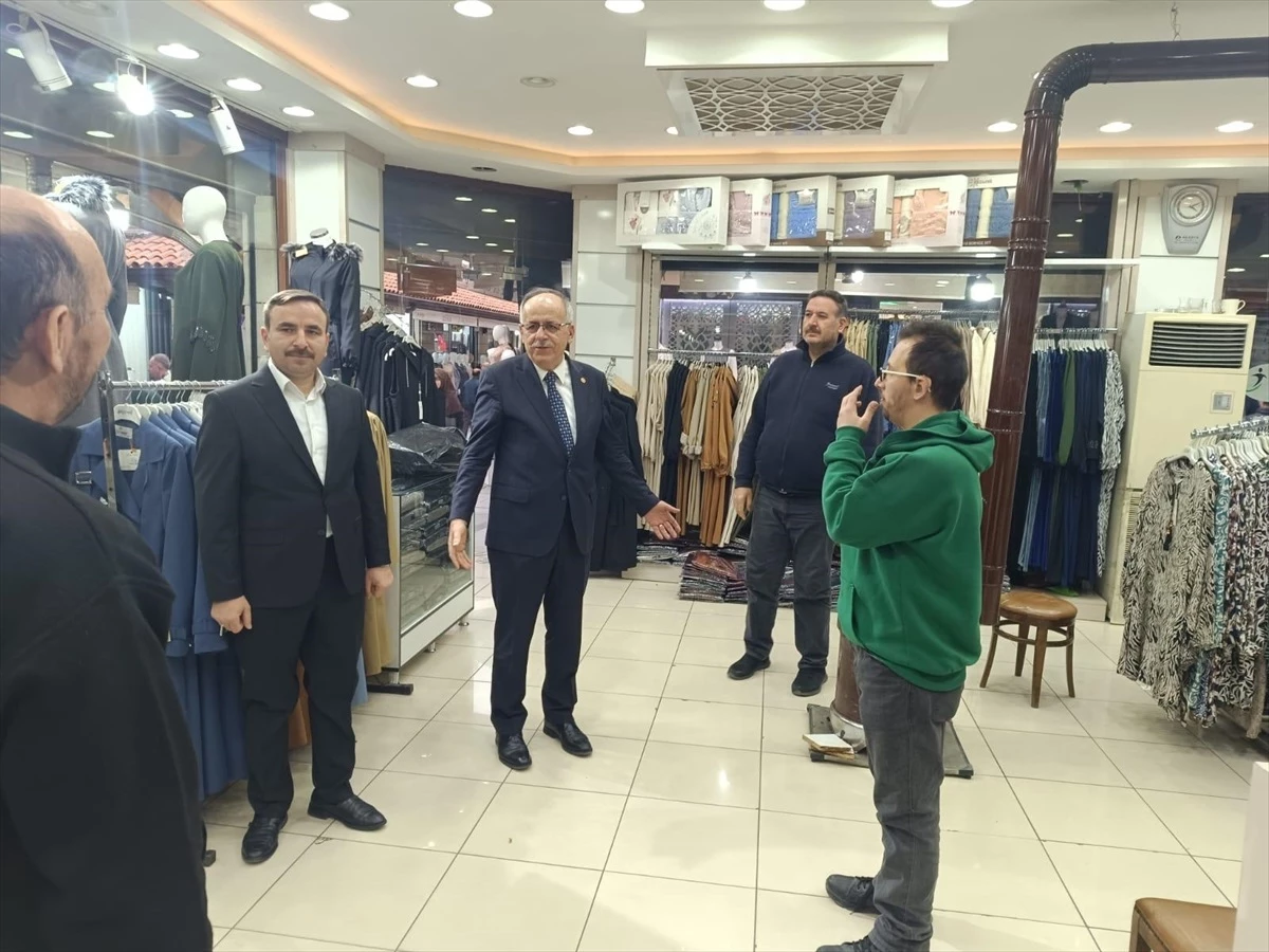 MHP Genel Başkan Yardımcısı Mustafa Kalaycı, Konya\'da vatandaşlarla bir araya geldi