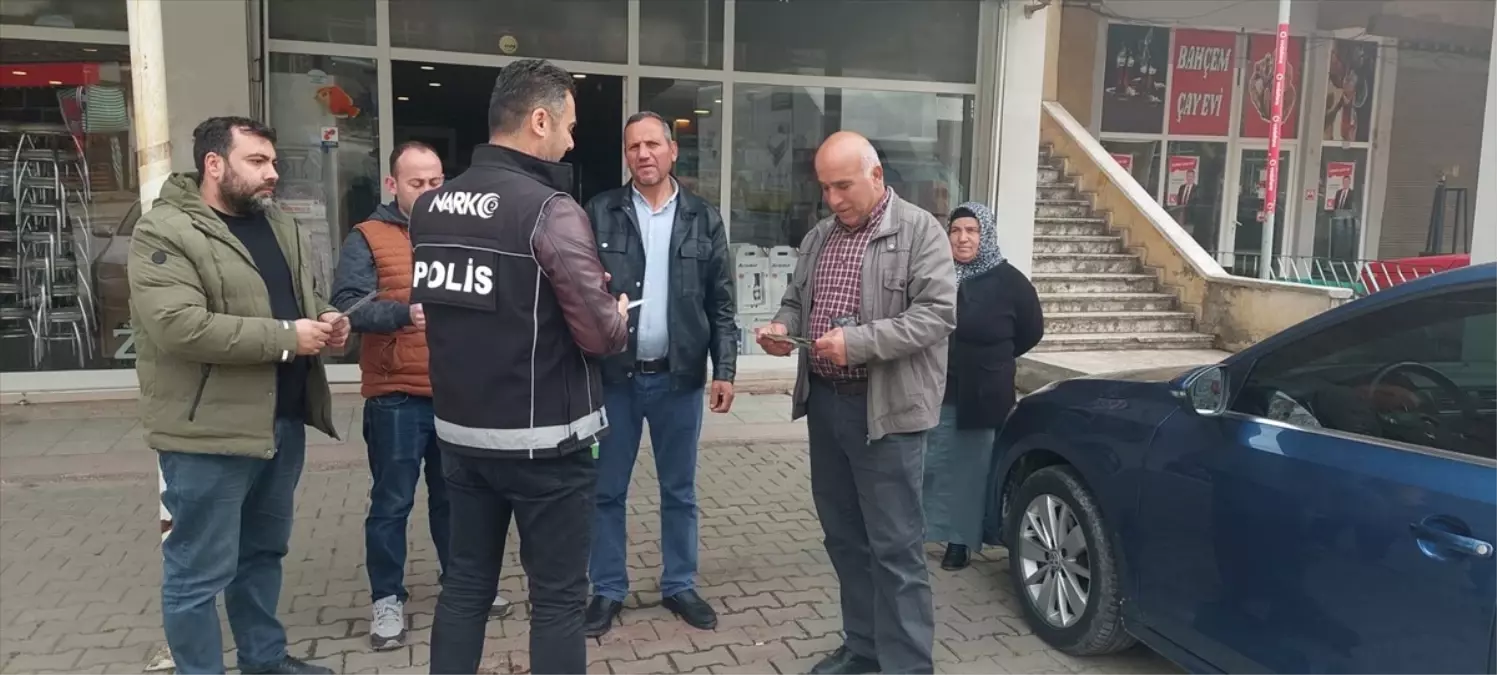 Samsun Emniyet Müdürlüğü, UYAMA ve NARVAS projelerini vatandaşlara tanıttı