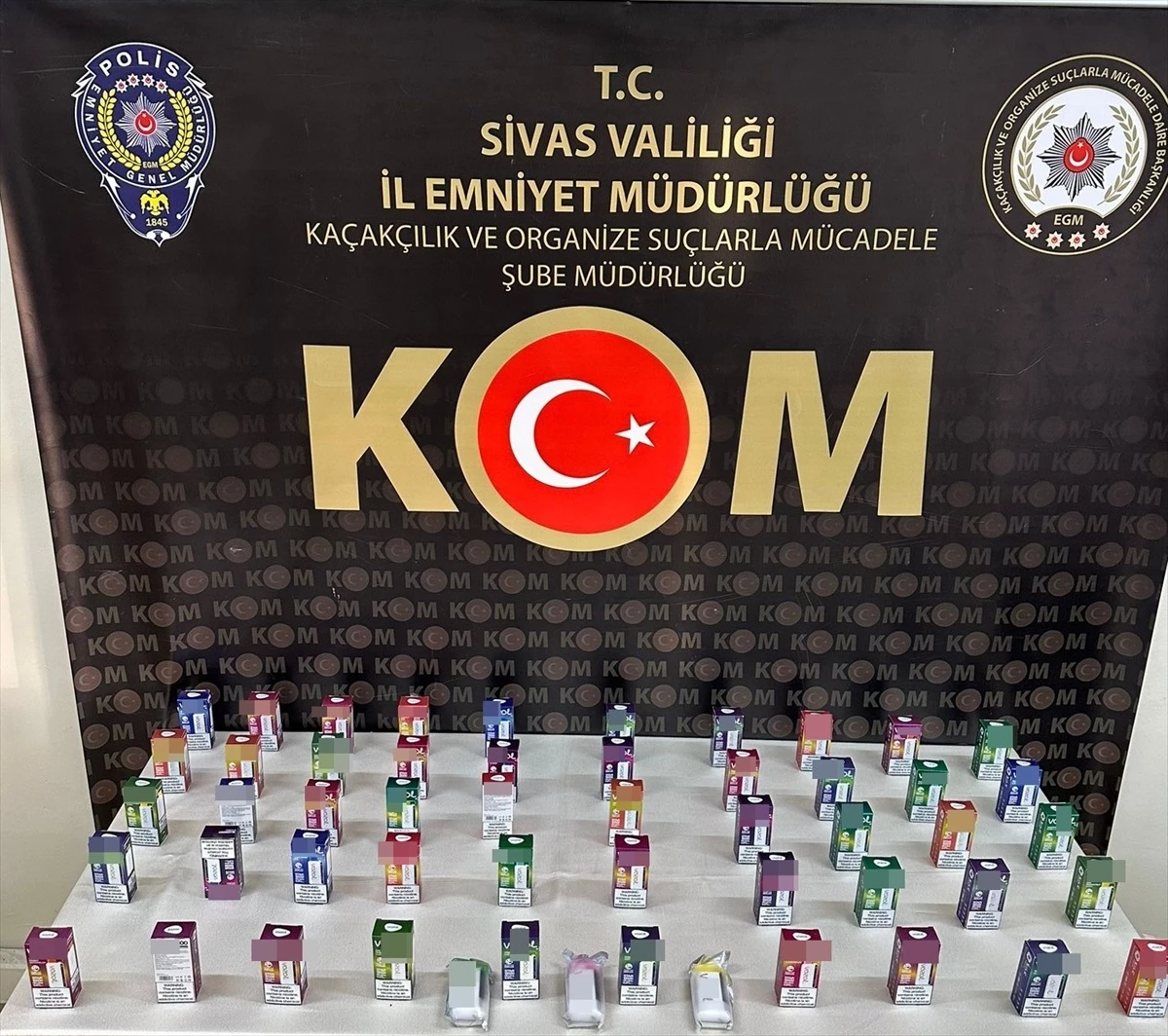 Sivas\'ta 53 Kaçak Elektronik Sigara Ele Geçirildi