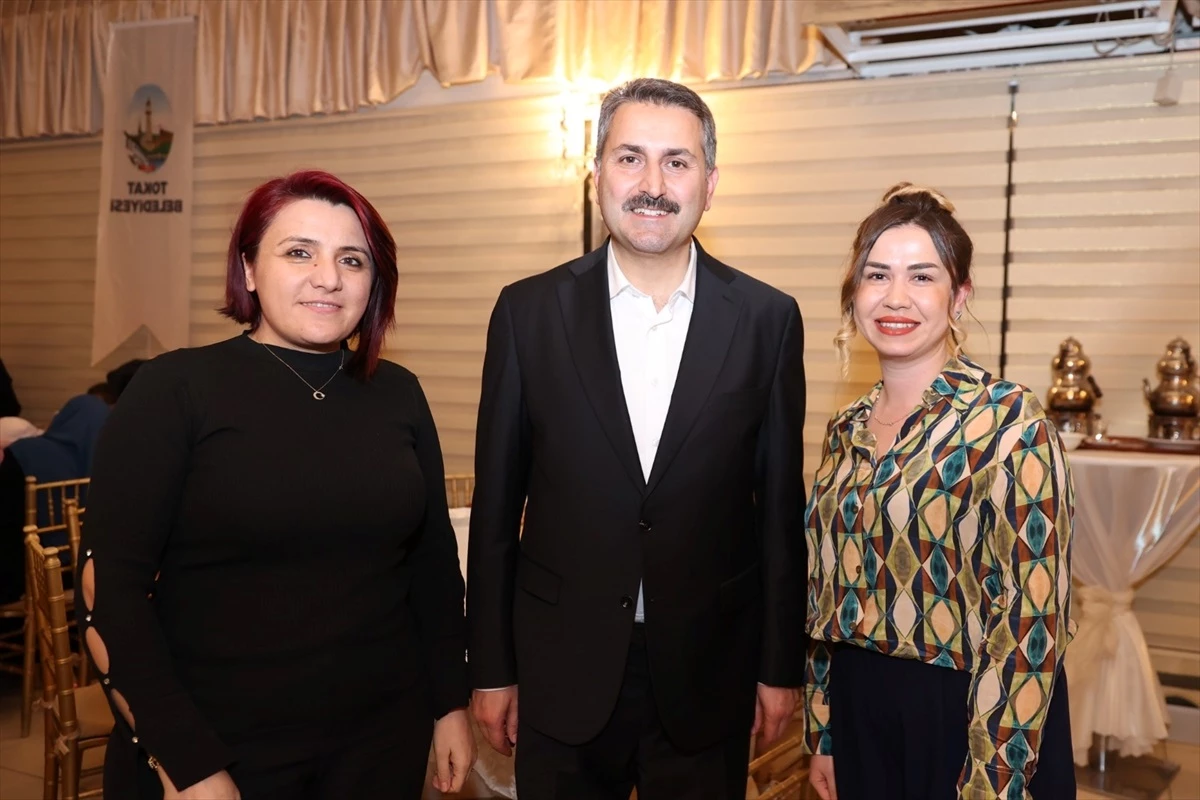 Tokat Belediye Başkanı Eyüp Eroğlu, Hanımeli Kültür ve Sanat Merkezlerinde Kadınlarla Buluştu