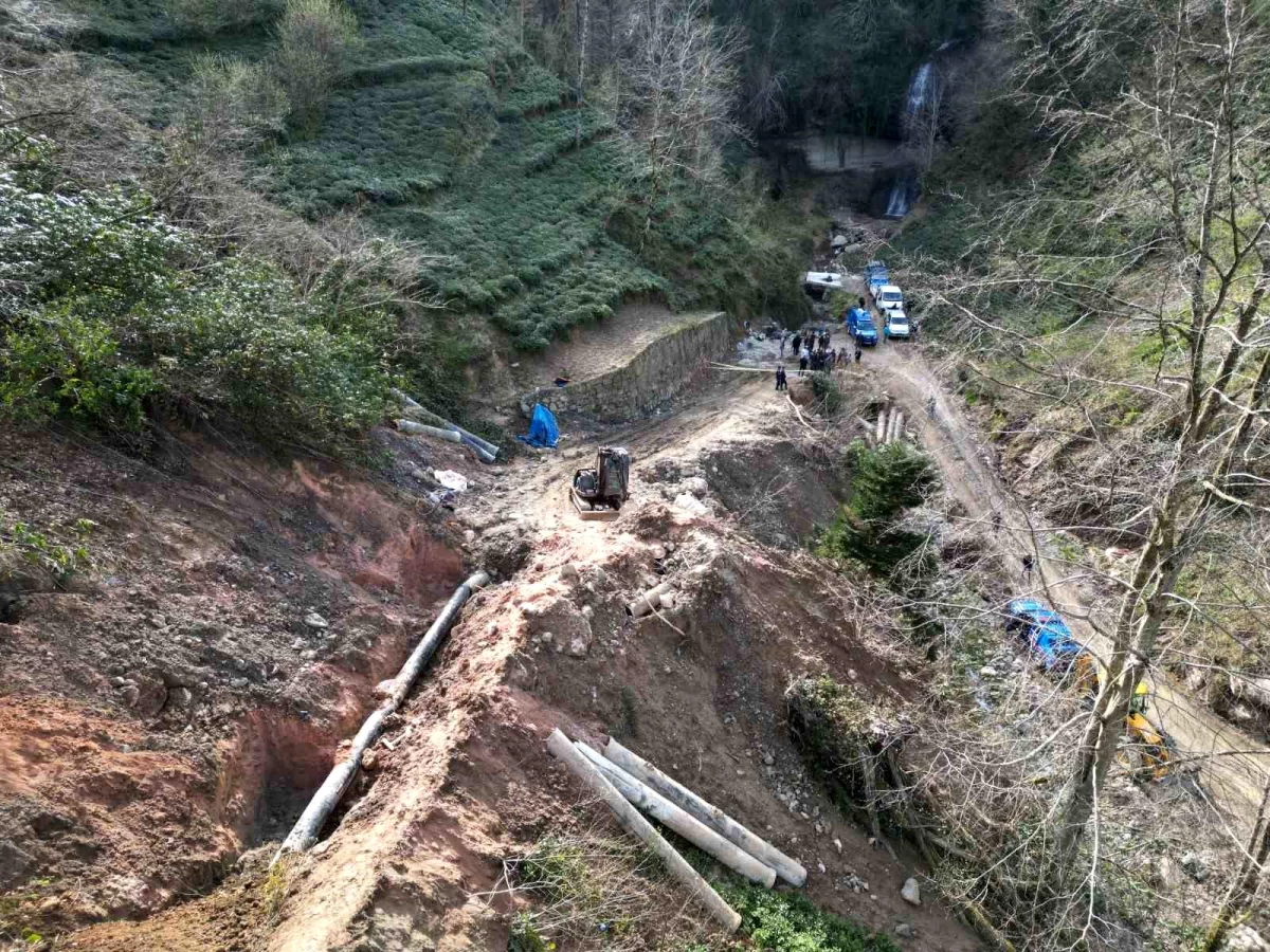 Trabzon\'da içme suyu çalışması sırasında göçük: 3 işçi hayatını kaybetti