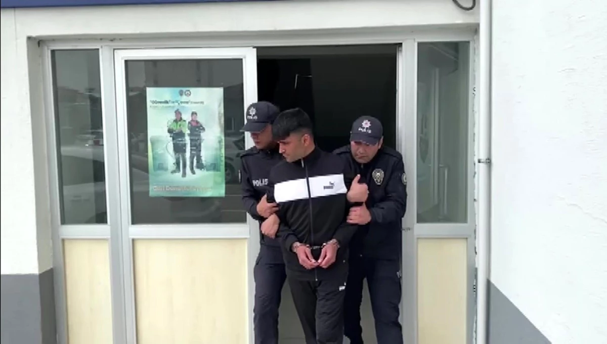 Adana\'da 7 Farklı Suçtan Aranan Hükümlü Yakalandı