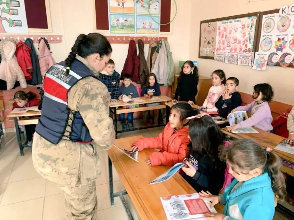 Ağrı\'da Jandarma Personelleri Mahremiyet Eğitimi Verdi