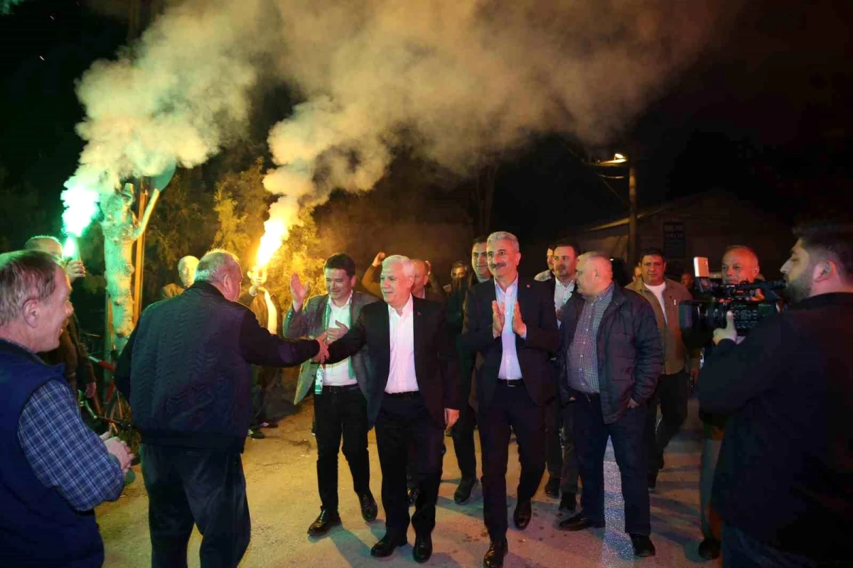 Bursa Büyükşehir Belediye Başkan Adayı Mustafa Bozbey Günde 10 Durakta