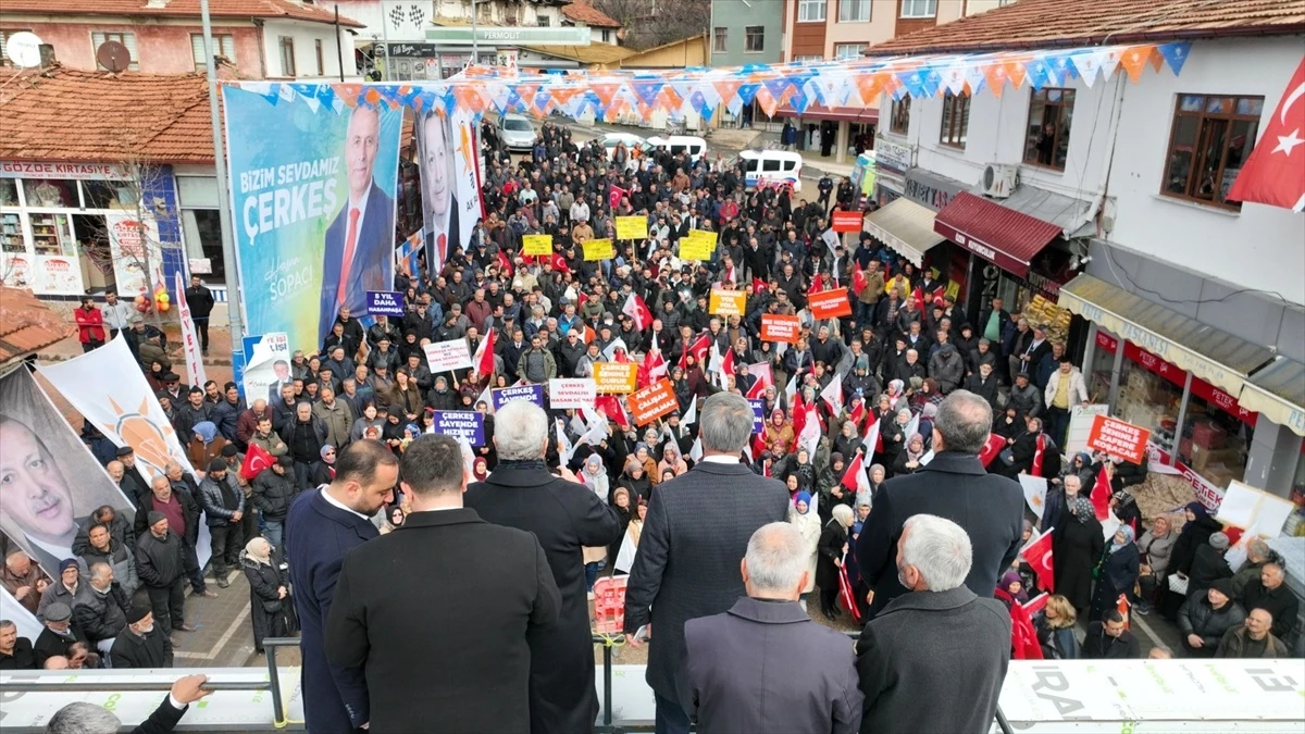 Çerkeş\'te AK Parti Mitingi Gerçekleştirildi