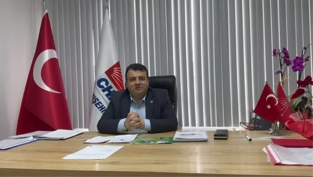 CHP\'li Milletvekili, Bursa Büyükşehir Belediyesi Personeline Zorunlu Miting Katılımını Eleştirdi