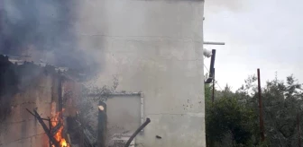 Erdek'te bir evde çıkan yangın kısa sürede söndürüldü