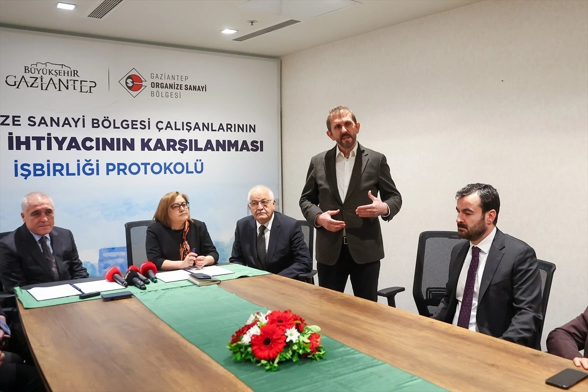 Gaziantep\'te Sanayi İşçileri İçin Konut Projesi İmzalandı