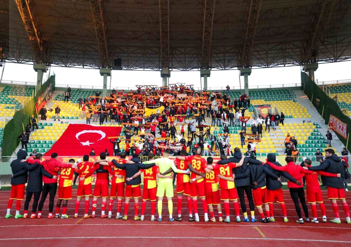 Göztepe, deplasmanda 5 maçlık yenilmezlik serisine imza attı