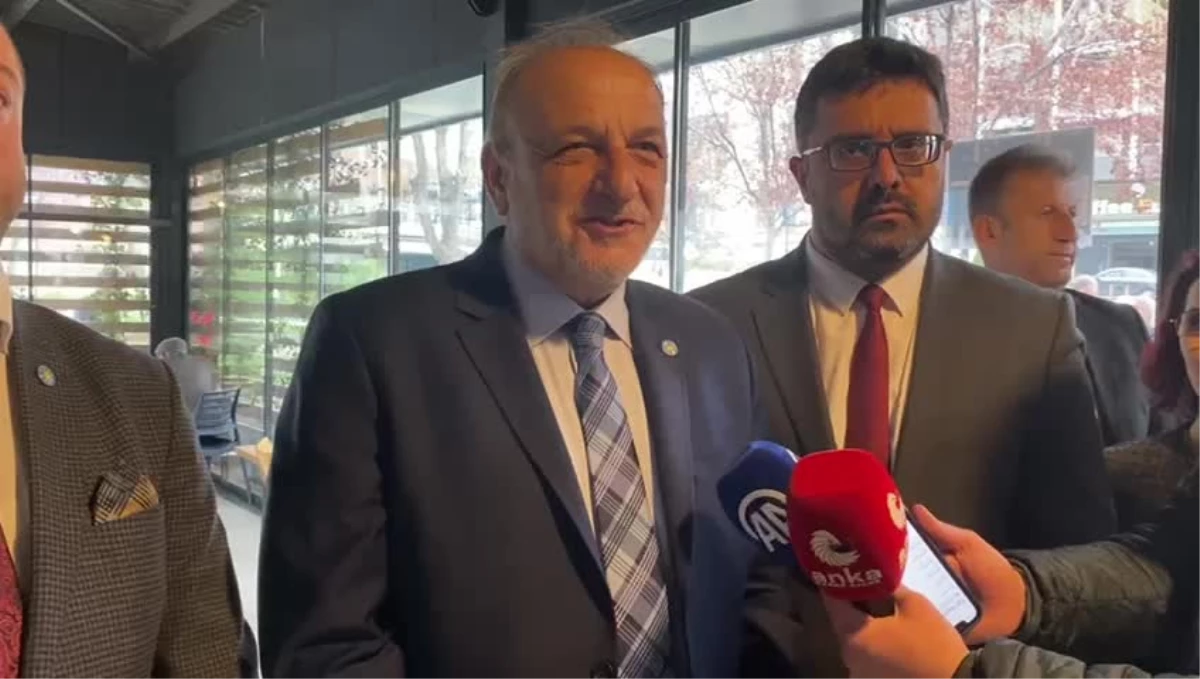 İYİ Parti Genel Başkan Yardımcısı Oktay Vural: Türkiye ekonomik olarak ciddi bir kriz içerisinde