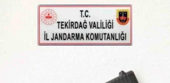 Tekirdağ'da Jandarma Uyuşturucu ve Ruhsatsız Tabanca Operasyonları Yaptı