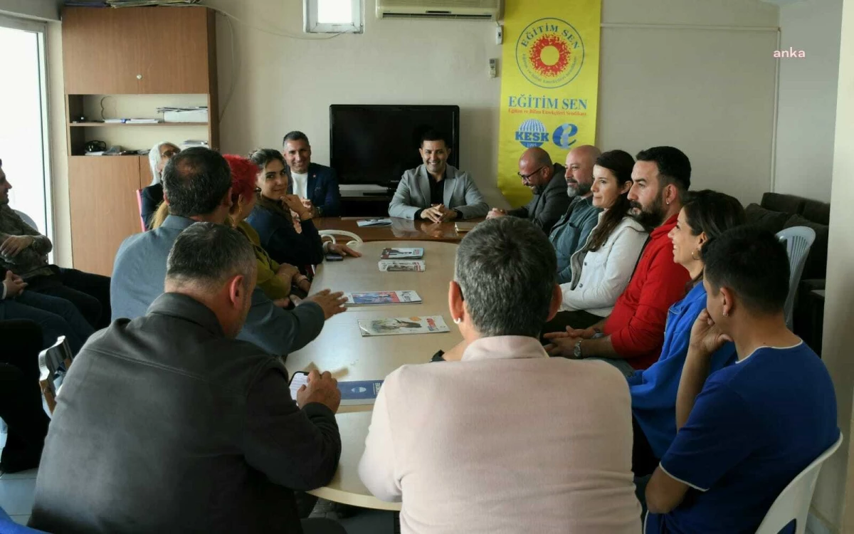 Kuşadası Belediye Başkanı Ömer Günel, Eğitim İş ve Eğitim Sen\'i ziyaret etti